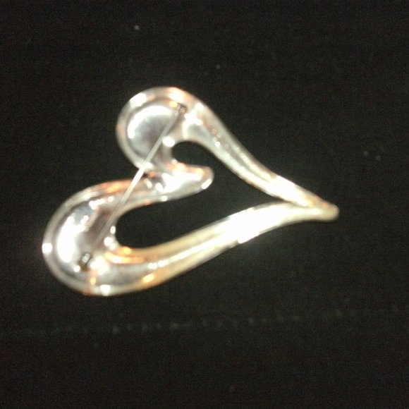 Vintage Retro Collectible Monet Silver Tone Metal Heart Shaped Brooch Pin 3" - Picture 2 of 4
